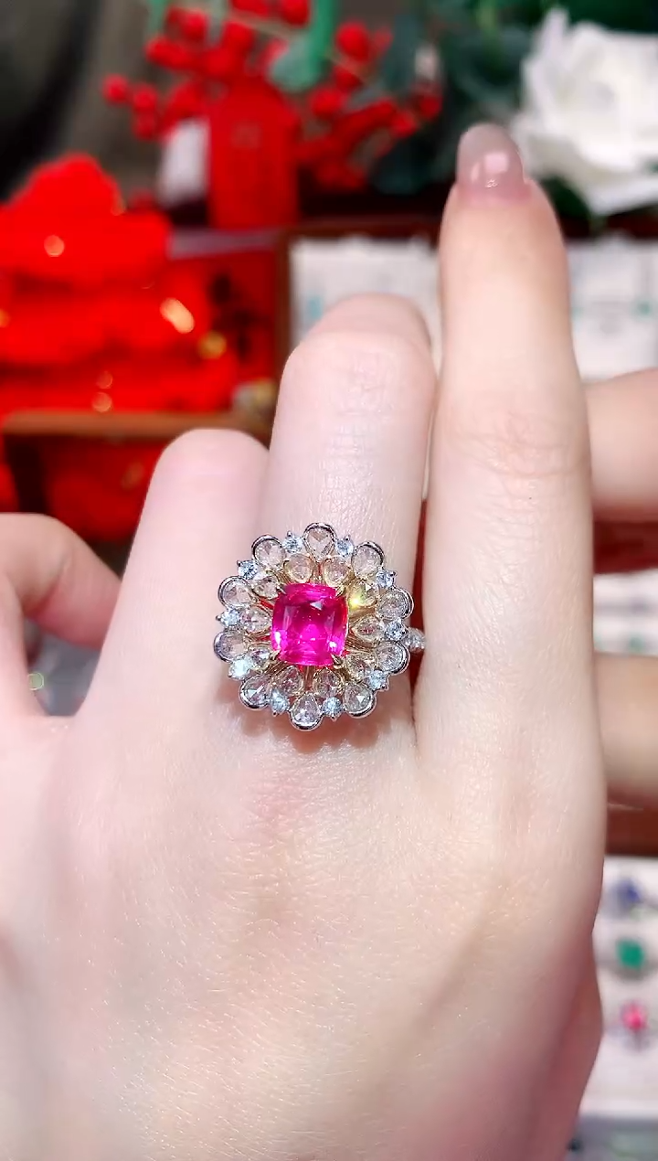 彩色蓝宝石戒指18K金镶嵌2.05ct/天然宝石/七天无理由