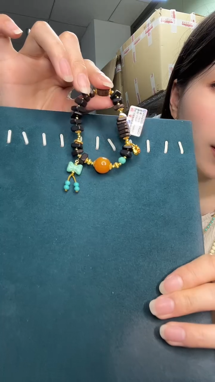 未镶嵌琥珀裸石A0976天然蜜蜡