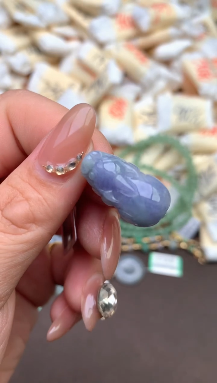 【闪购商品】翡翠挂件未镶嵌—