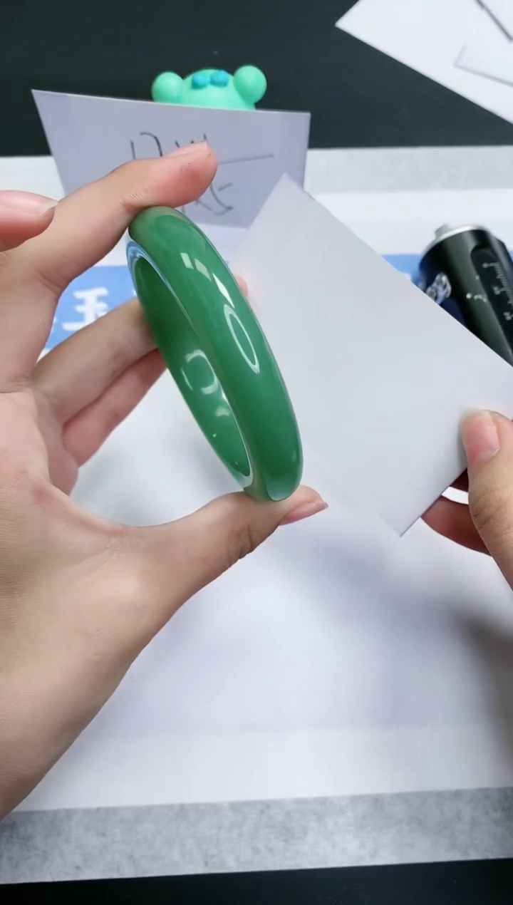 【闪购商品】石英质玉手镯未镶嵌D375-54+