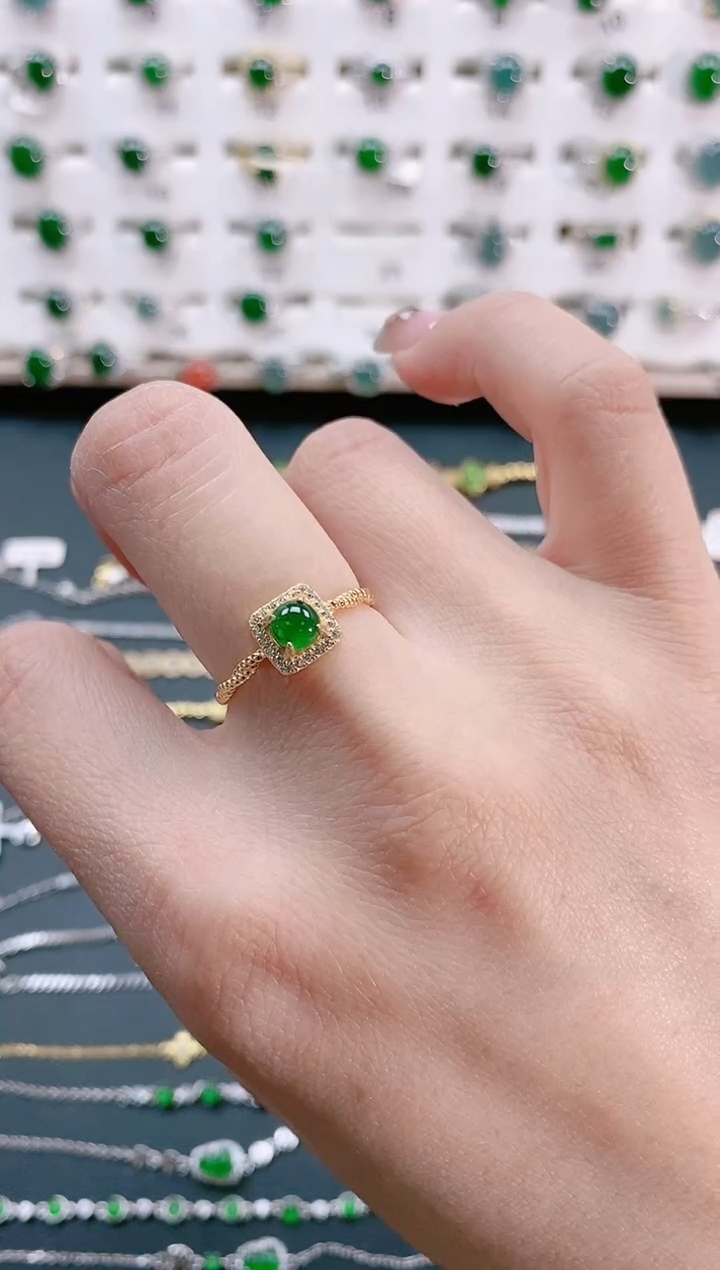 【闪购商品】翡翠戒指银S925镶嵌天然翡翠