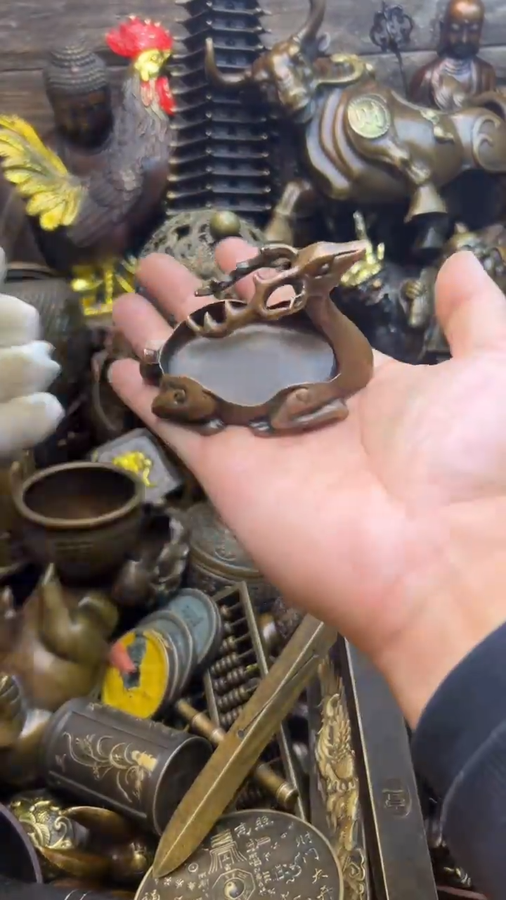 精美铜器，点击下单