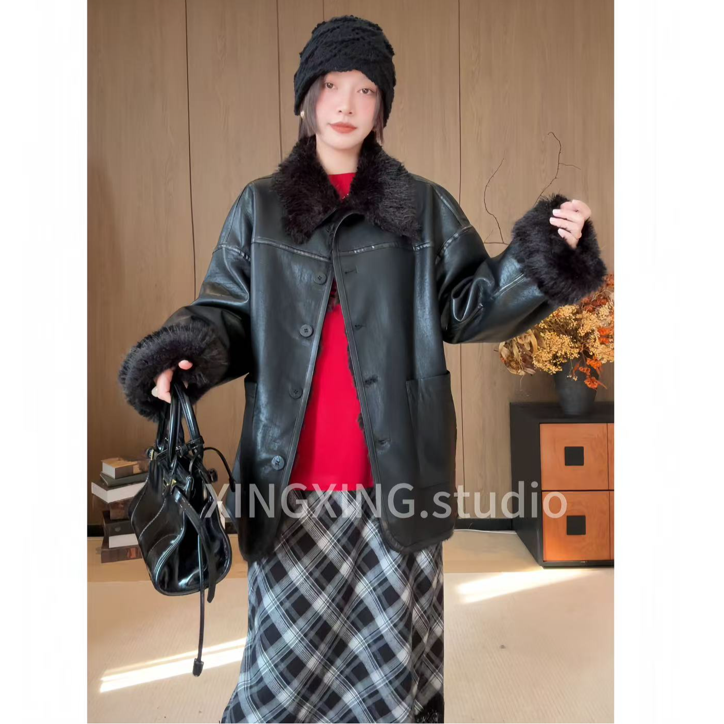 X.x.冬新款轻奢翻领休闲外套时尚显瘦两面穿皮衣毛毛外套9993