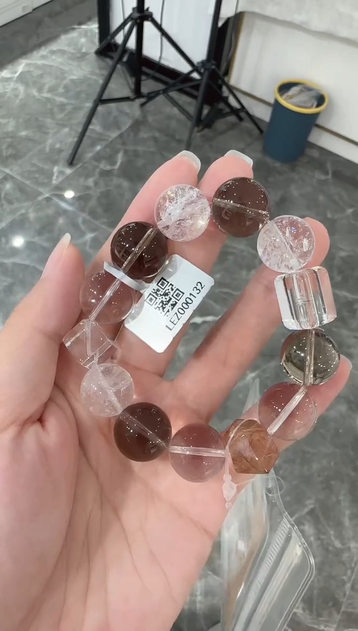 水晶手串未镶嵌手串