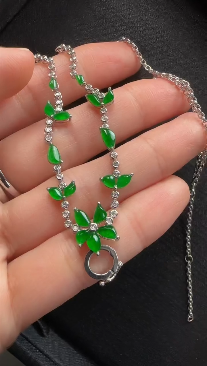 【闪购商品】翡翠套链18K金镶嵌959花形一条