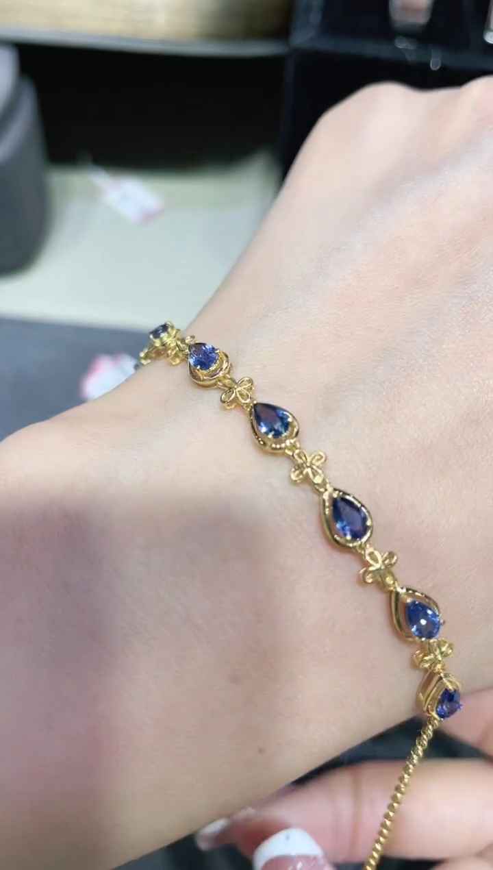 【闪购商品】蓝宝石手链18K金镶嵌·