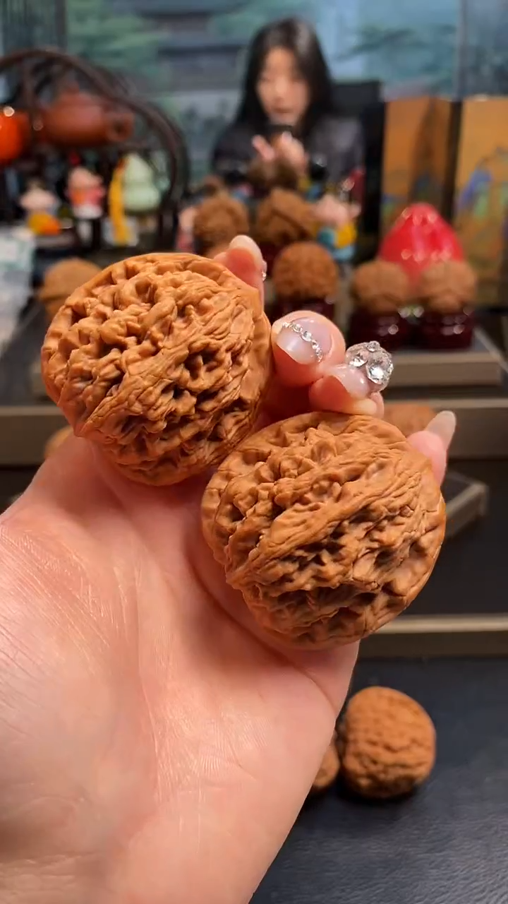 【闪购商品】文玩核桃把件K231麦穗虎头43