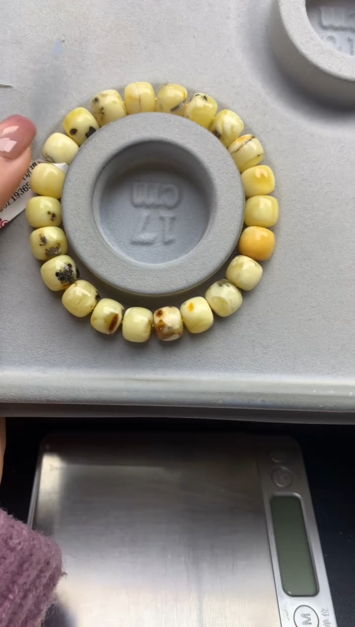 【闪购商品】蜜蜡珠宝奇石未镶嵌38