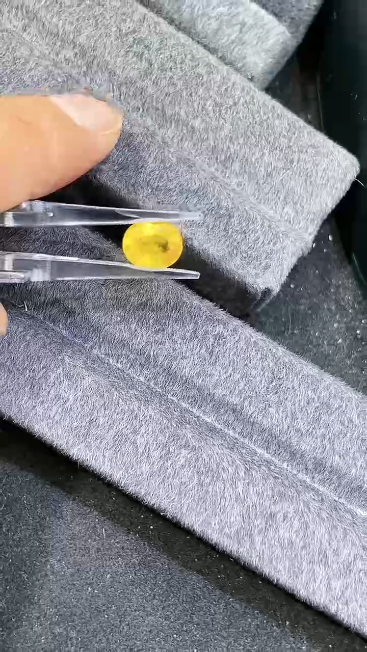 【闪购商品】定制蓝宝石定制未镶嵌天然黄色2.66克拉国际证书