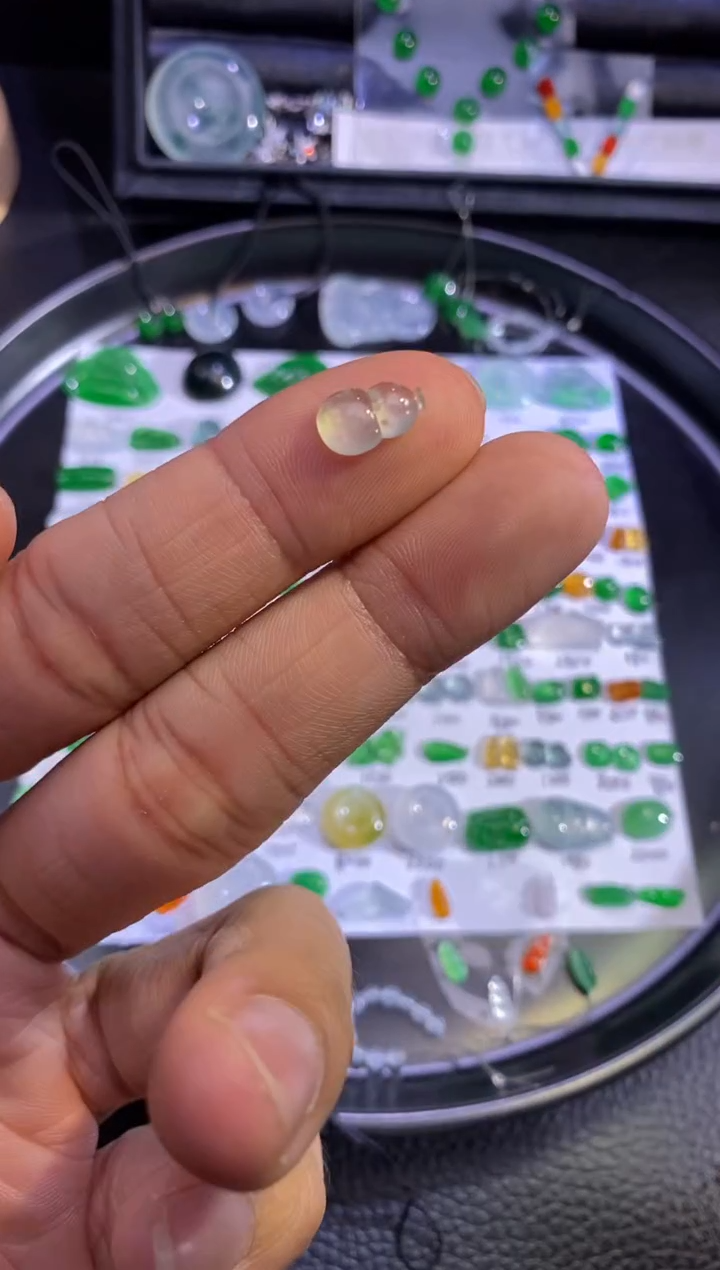 未镶嵌挂件翡翠葫芦