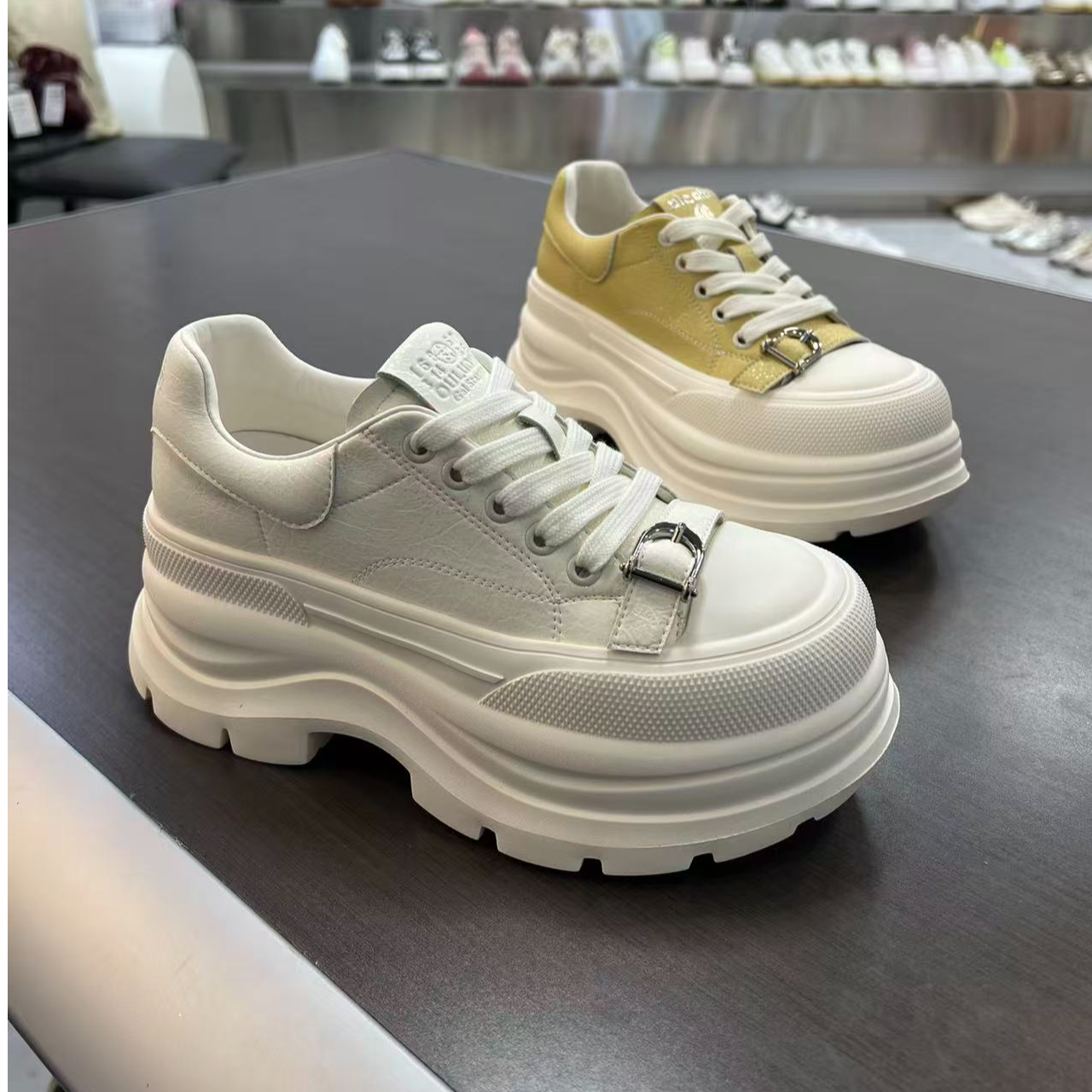 【格西新品】2026年四季款女鞋休闲韩版运动厚底板鞋增高小白鞋学生