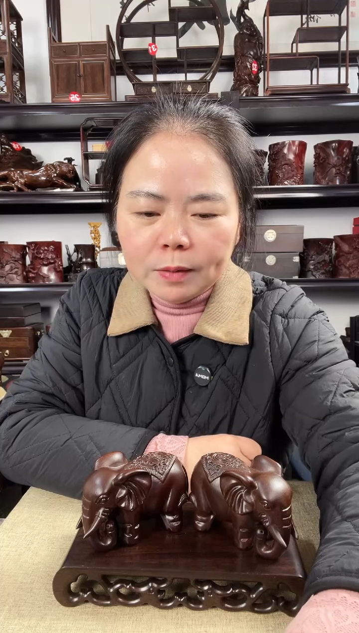 木1221+227老李红木工艺品