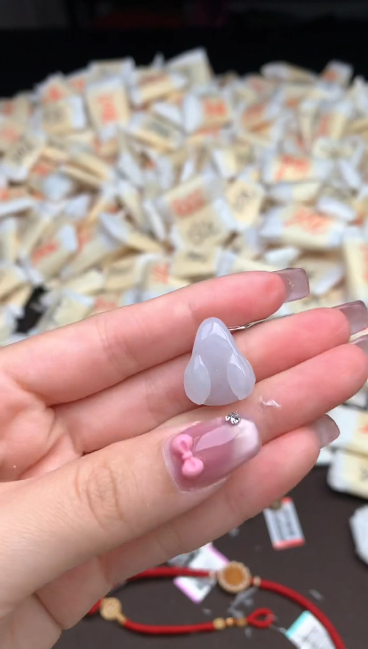 【闪购商品】翡翠挂件未镶嵌—