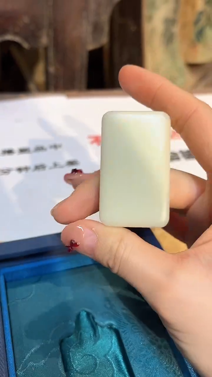 【闪购商品】和田玉颈饰未镶嵌25