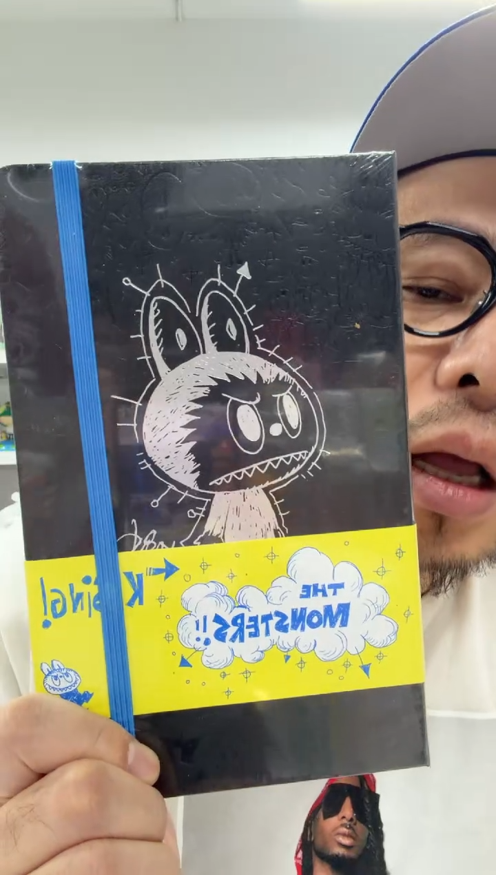 动态1龙家升十周年笔记本画册一个