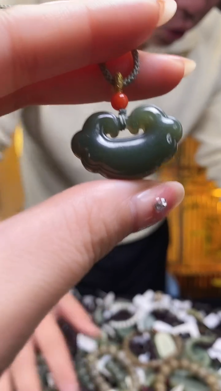 【闪购商品】和田玉颈饰未镶嵌多样性发货，拍一发一