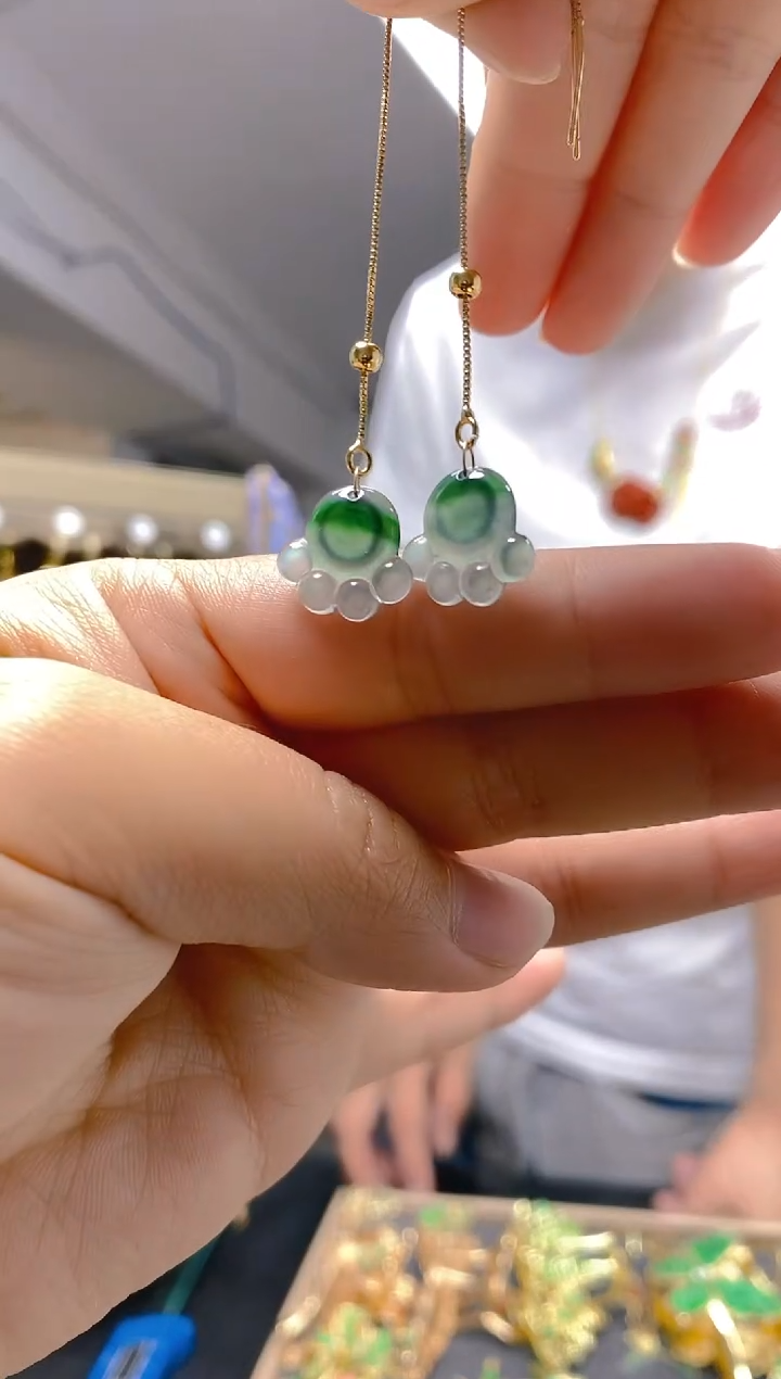 【闪购商品】翡翠耳饰合金400翡翠耳线