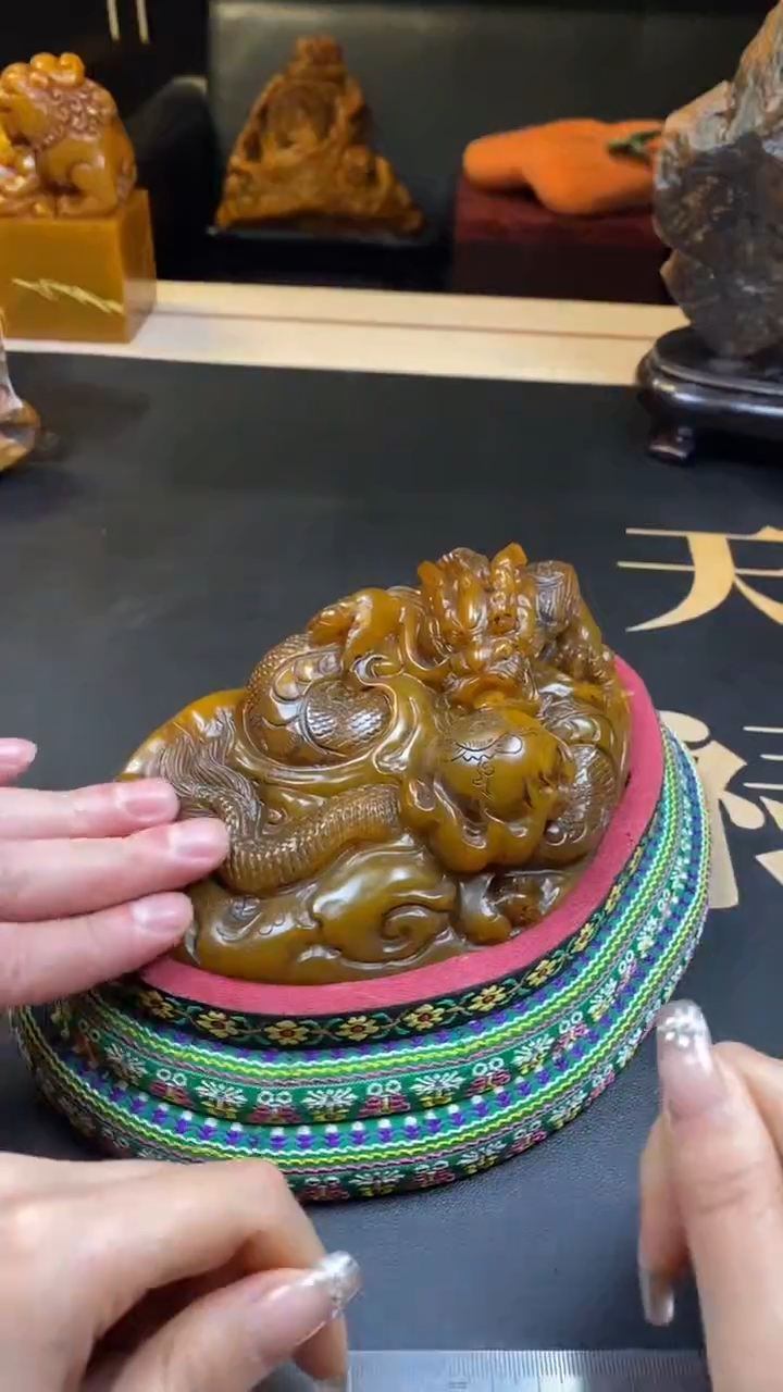 【闪购商品】寿山石印石田黄卧龙摆件