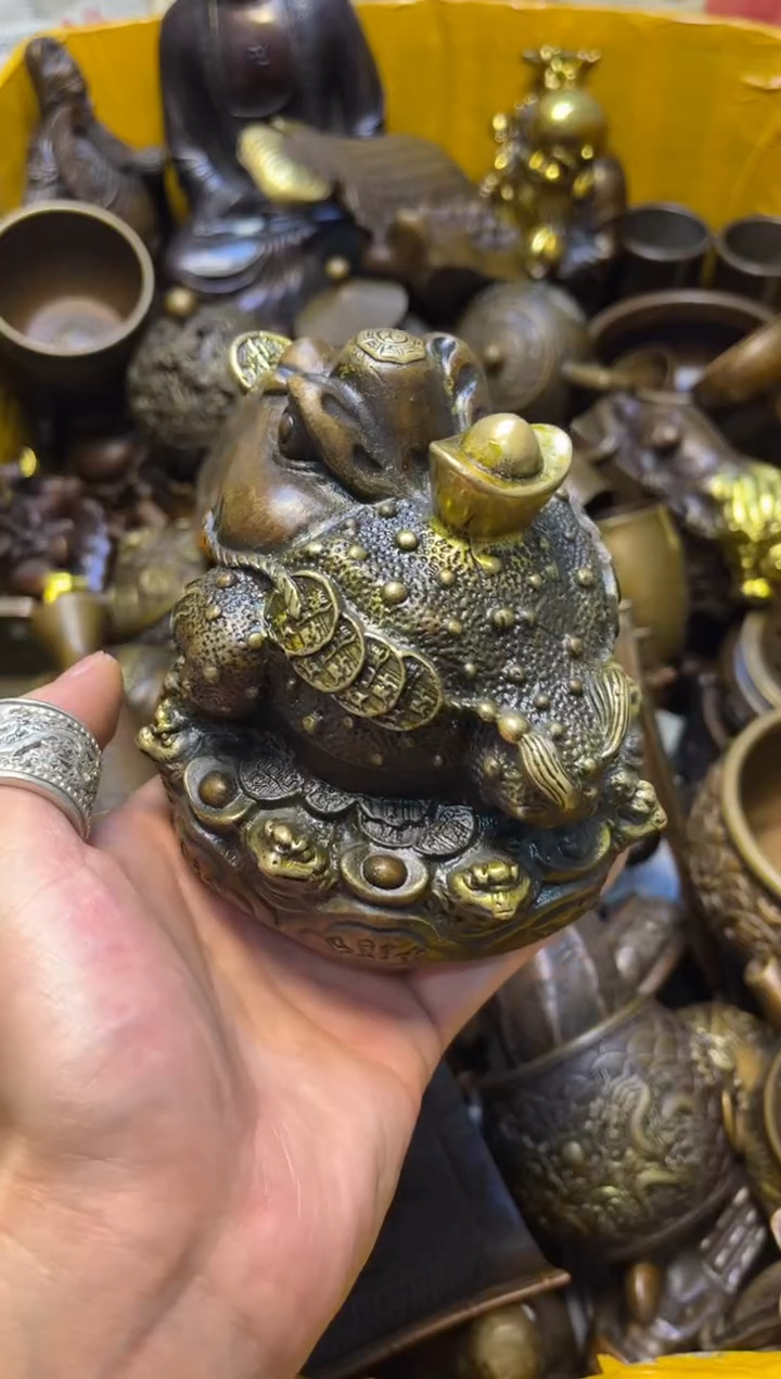 精美铜器，点击下单