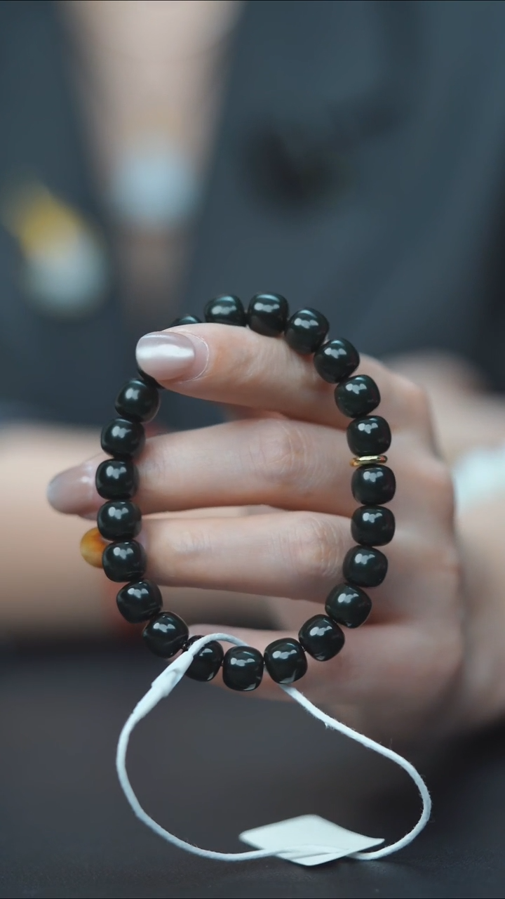 18K金镶嵌手串和田玉HI80003塔青老型珠手串