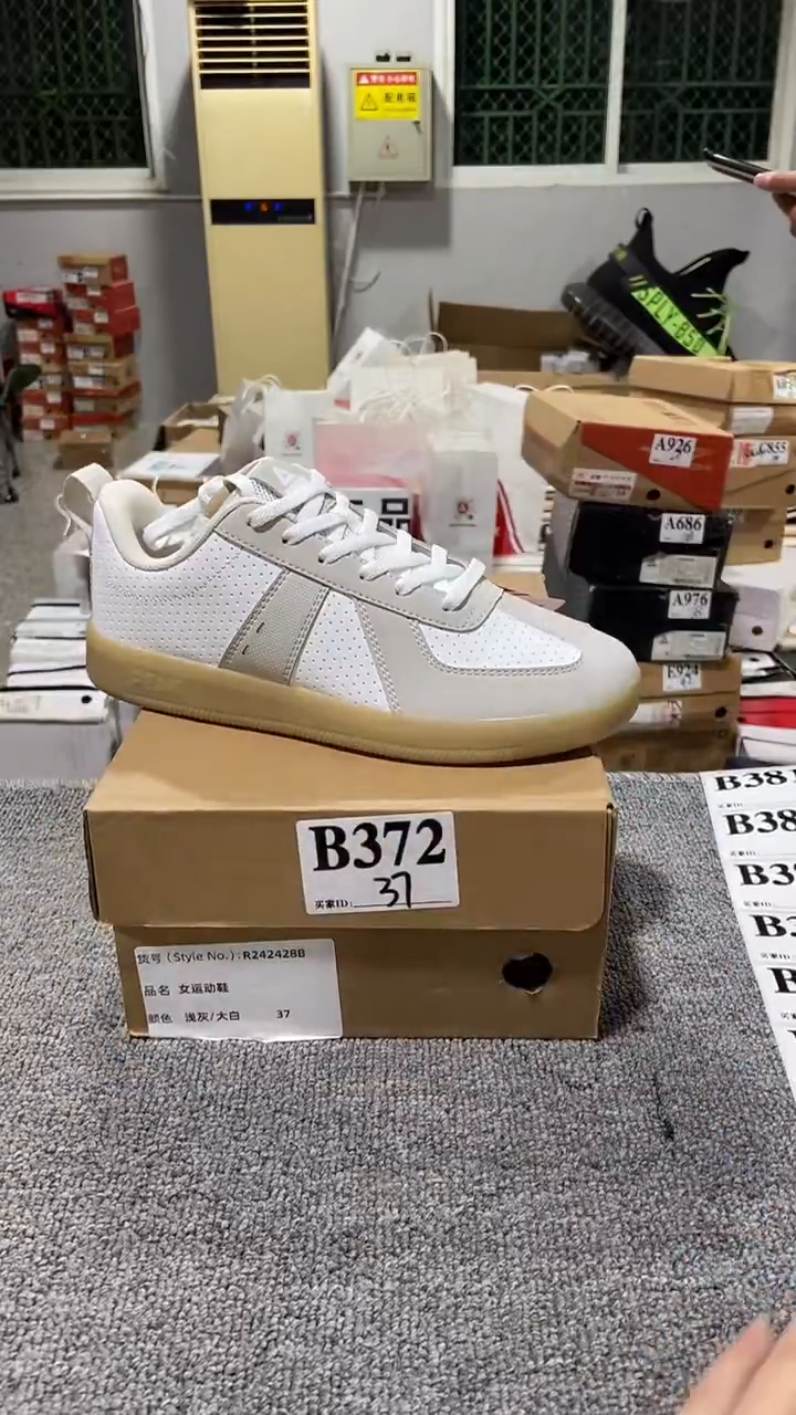 正品匹克库存休闲鞋37