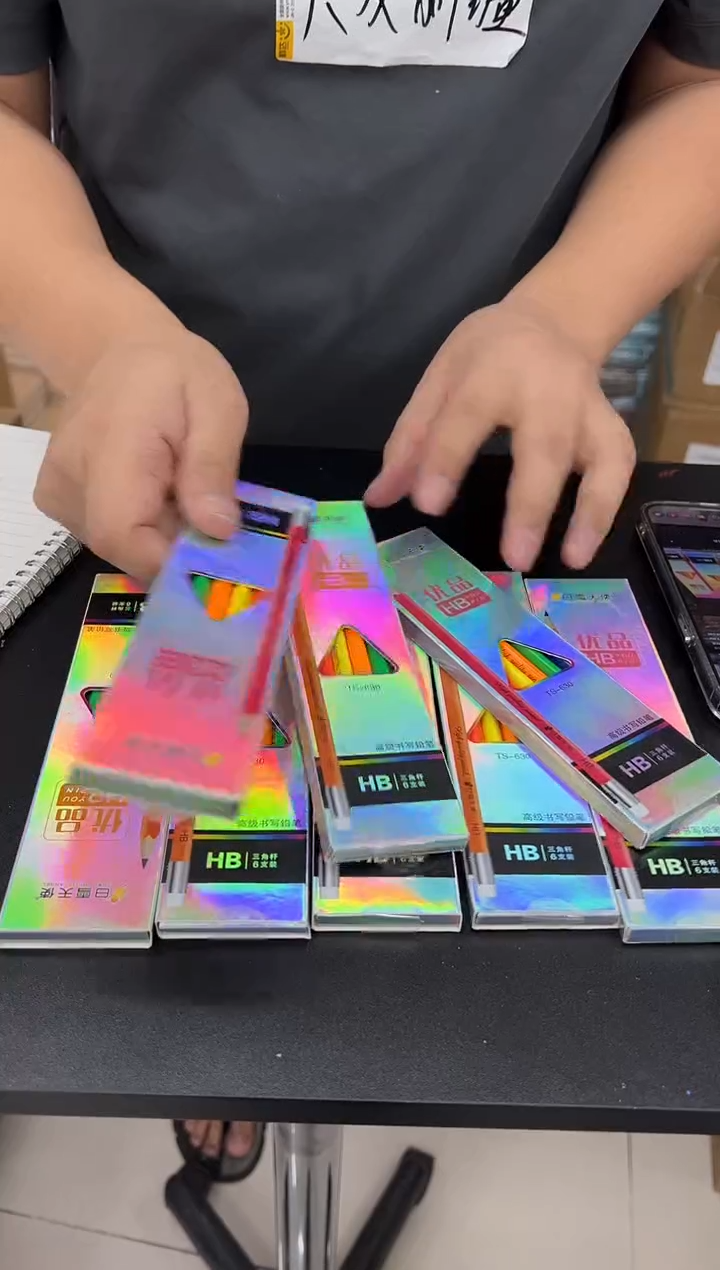 白雪天使630铅笔8盒