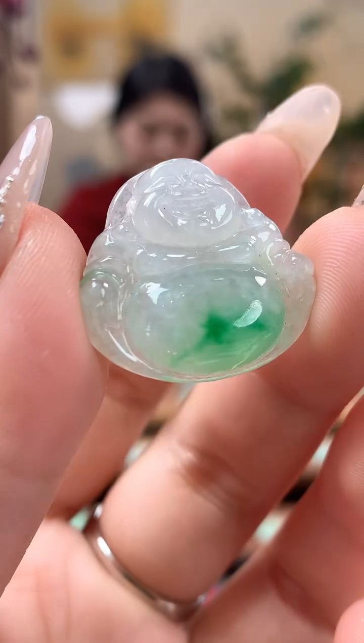 【闪购商品】翡翠吊坠(不含链)未镶嵌佛公