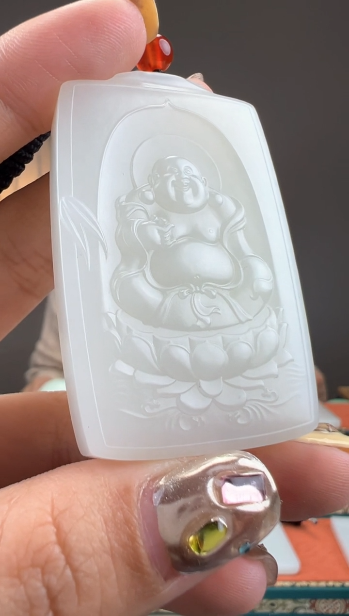 【闪购商品】和田玉颈饰未镶嵌1