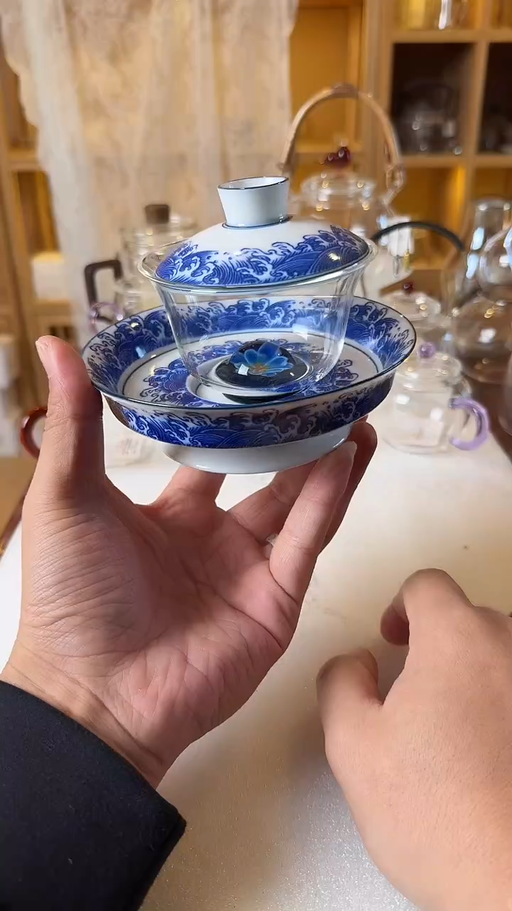 青瓷盖碗。。。。。。。