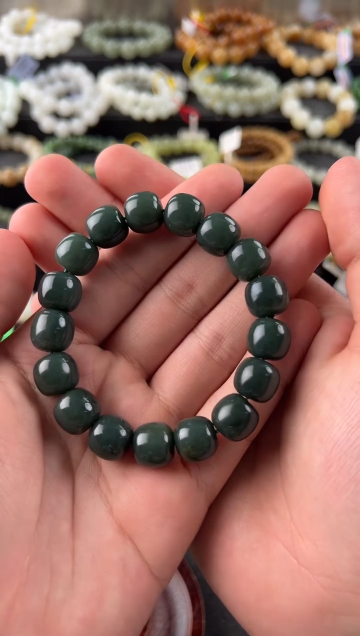 【闪购商品】和田玉手串未镶嵌和田青玉卡12老型珠微色差