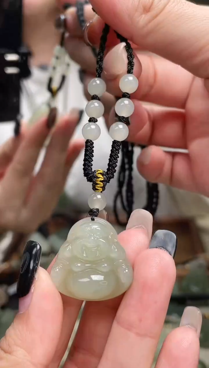 颈饰未镶嵌和田玉25浅色