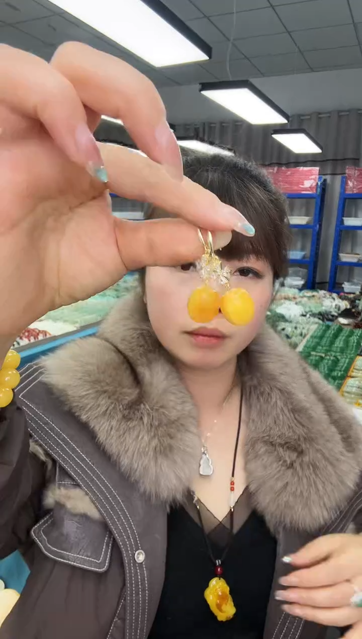 蜜蜡颈饰未镶嵌枣珠耳钩