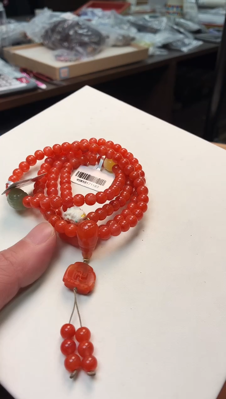颈饰未镶嵌南红玛瑙Y47