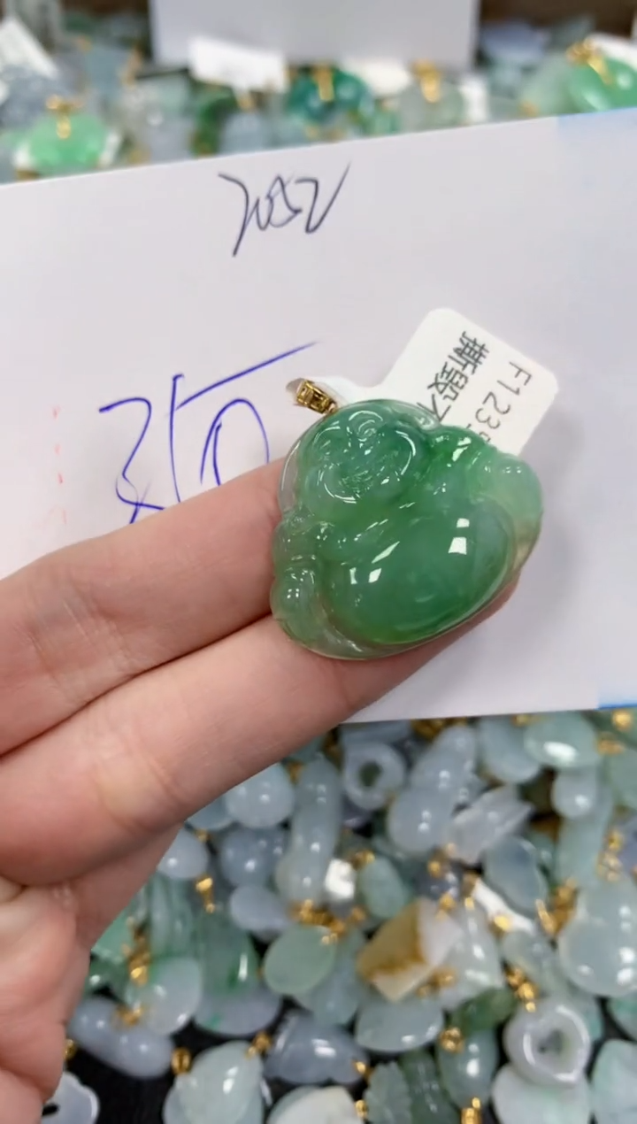 【闪购商品】翡翠颈饰18K金镶嵌 天然翡翠A货