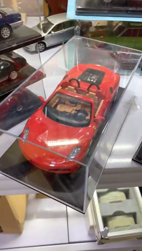 8新浴**风中古商品，瑕疵品，不保好坏。637