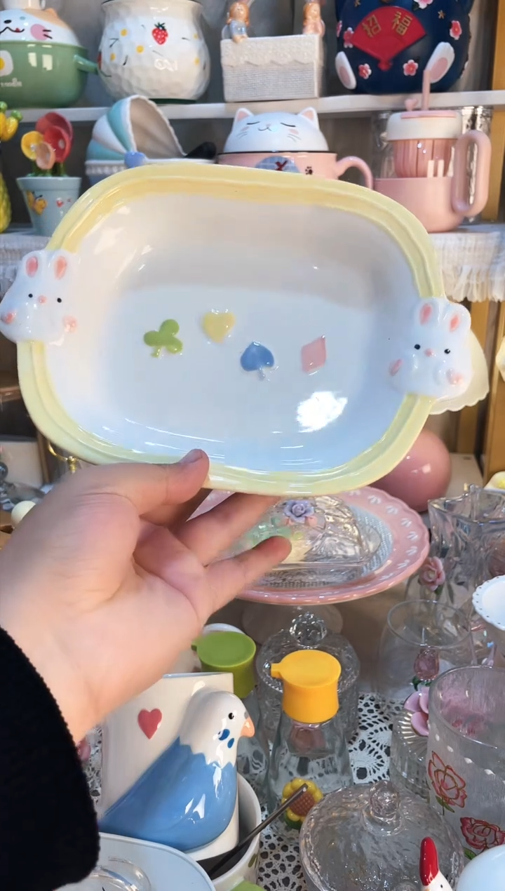 【闪购商品】瓷片兔子长盘 质量好发货快放心拍