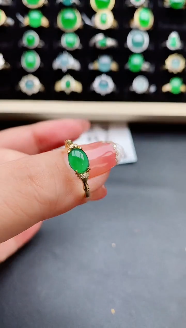【闪购商品】翡翠戒指银S925镶嵌508550