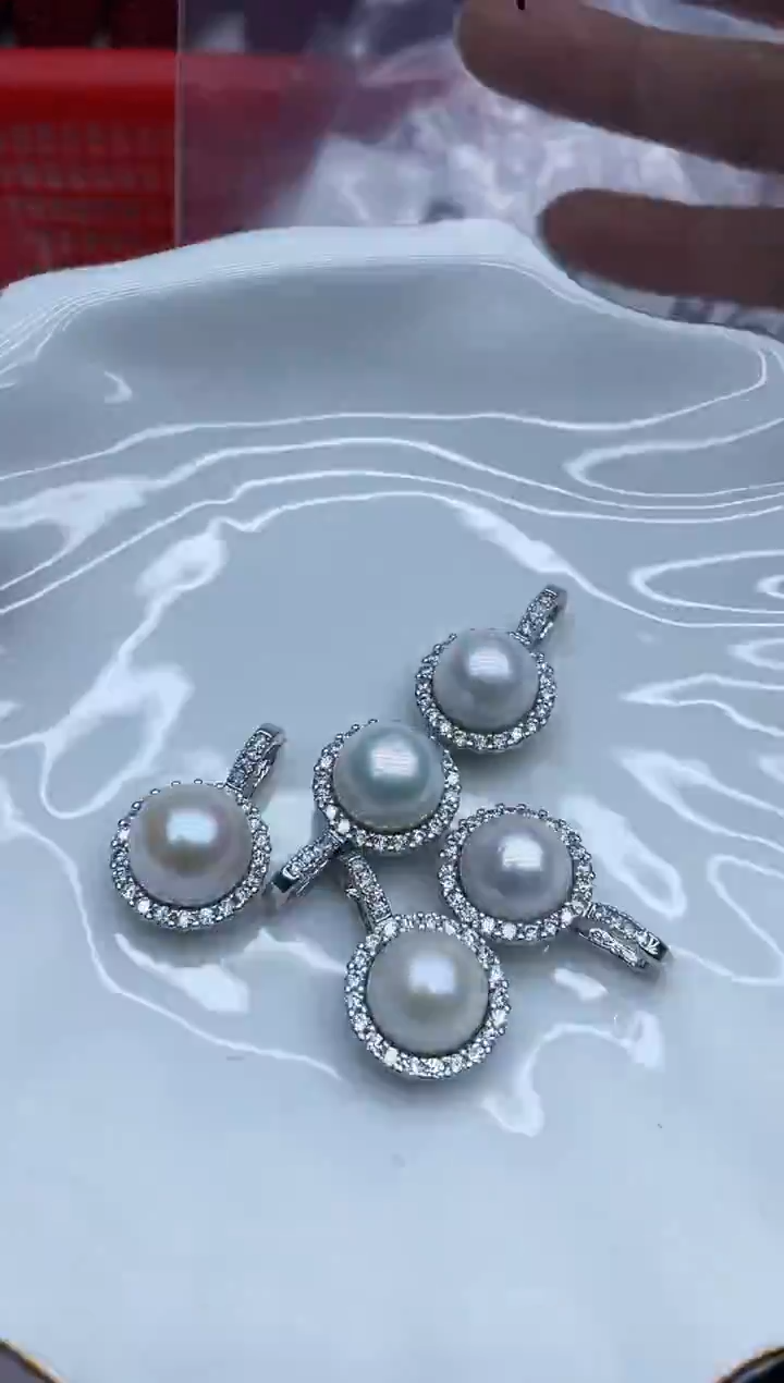 吊坠(不含链)未镶嵌淡水珍珠多样性发其一