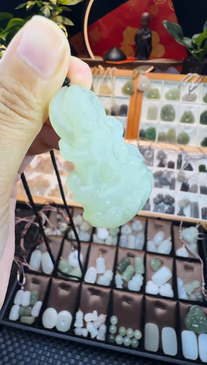 【闪购商品】和田玉颈饰未镶嵌50高冰观音