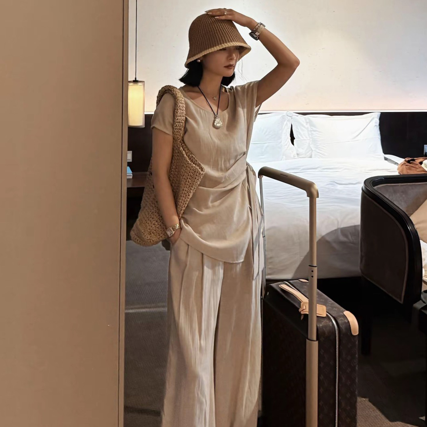 TheLOE/天丝+麻时尚褶皱收腰短袖上衣亚麻长裤套装#06.13TZ-G5952