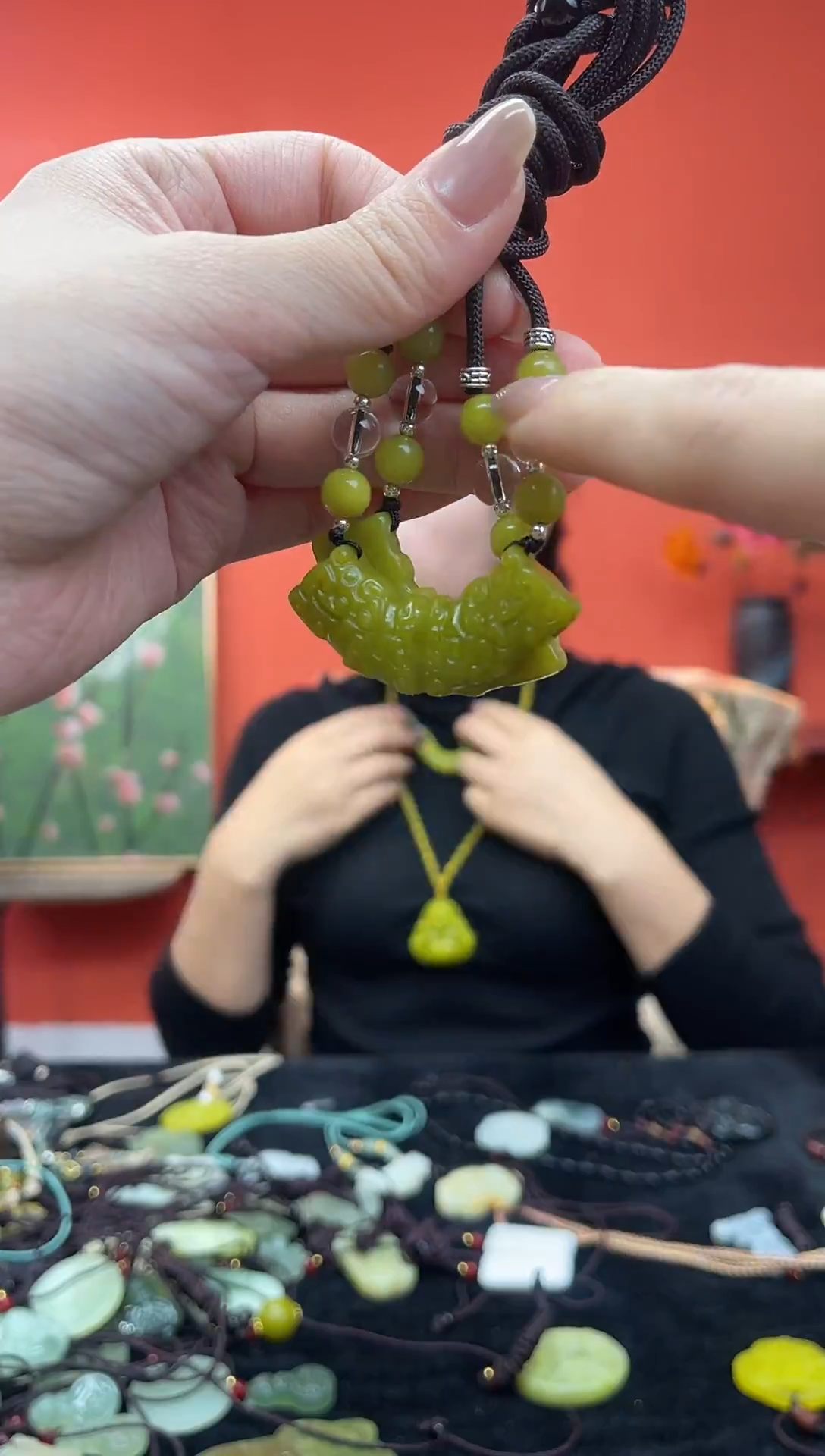 未镶嵌岫玉手串`