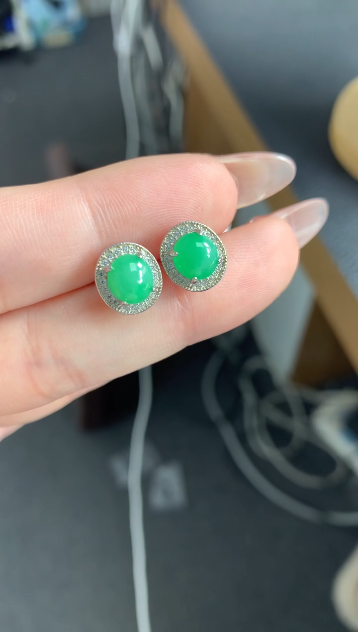 【闪购商品】翡翠颈饰未镶嵌48小时鉴赏期