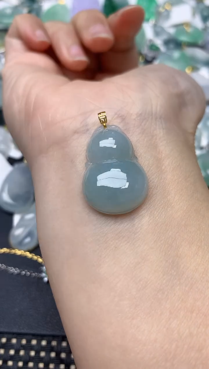颈饰18K金镶嵌翡翠天然缅甸A货翡翠