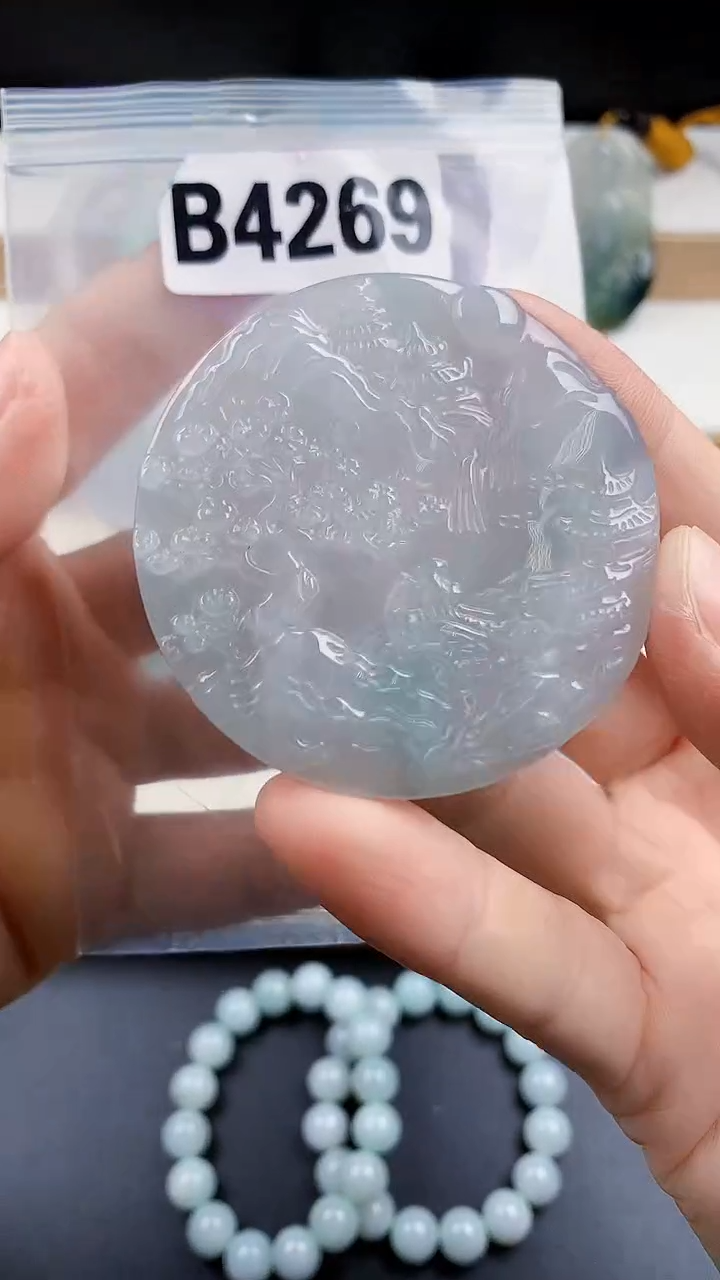 颈饰未镶嵌翡翠天然翡翠吊坠挂件