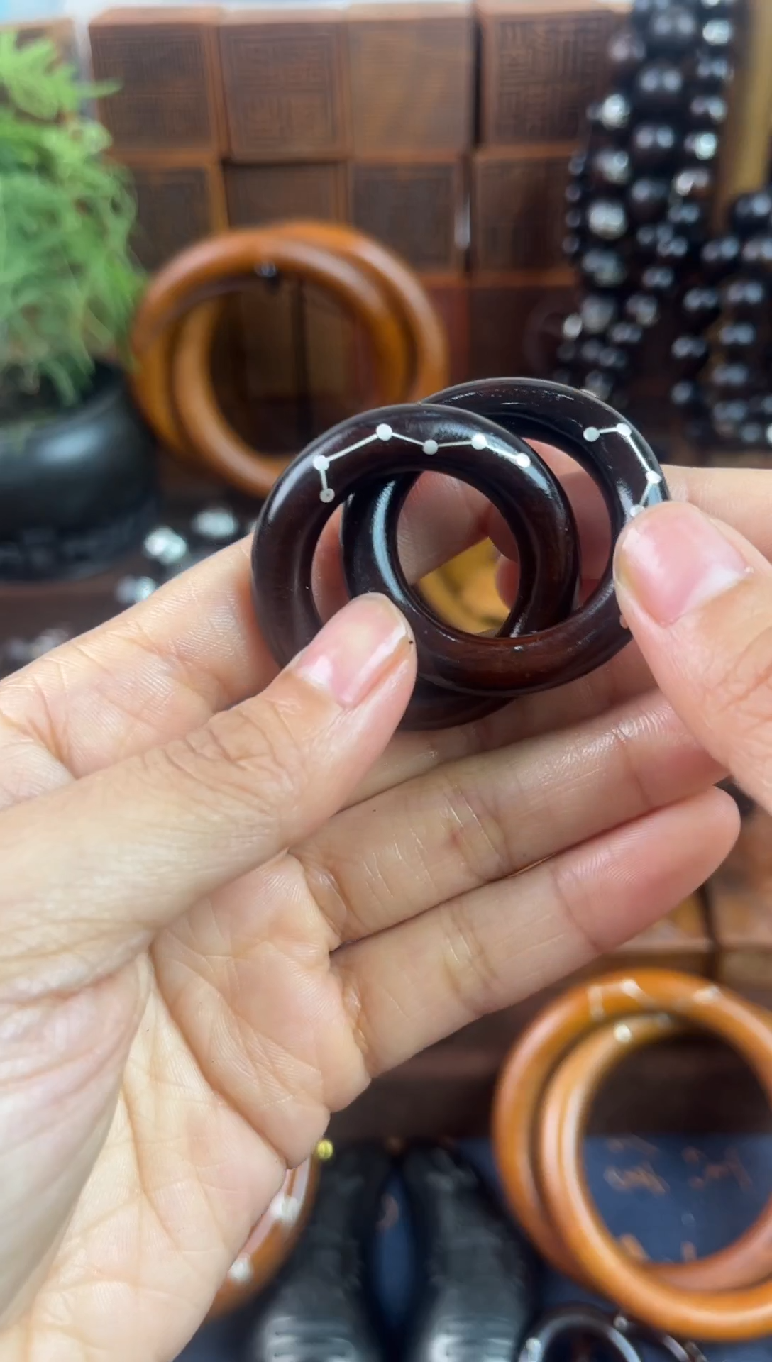 木枣木玉化小乾坤圈2.5镶银六七星一物一拍
