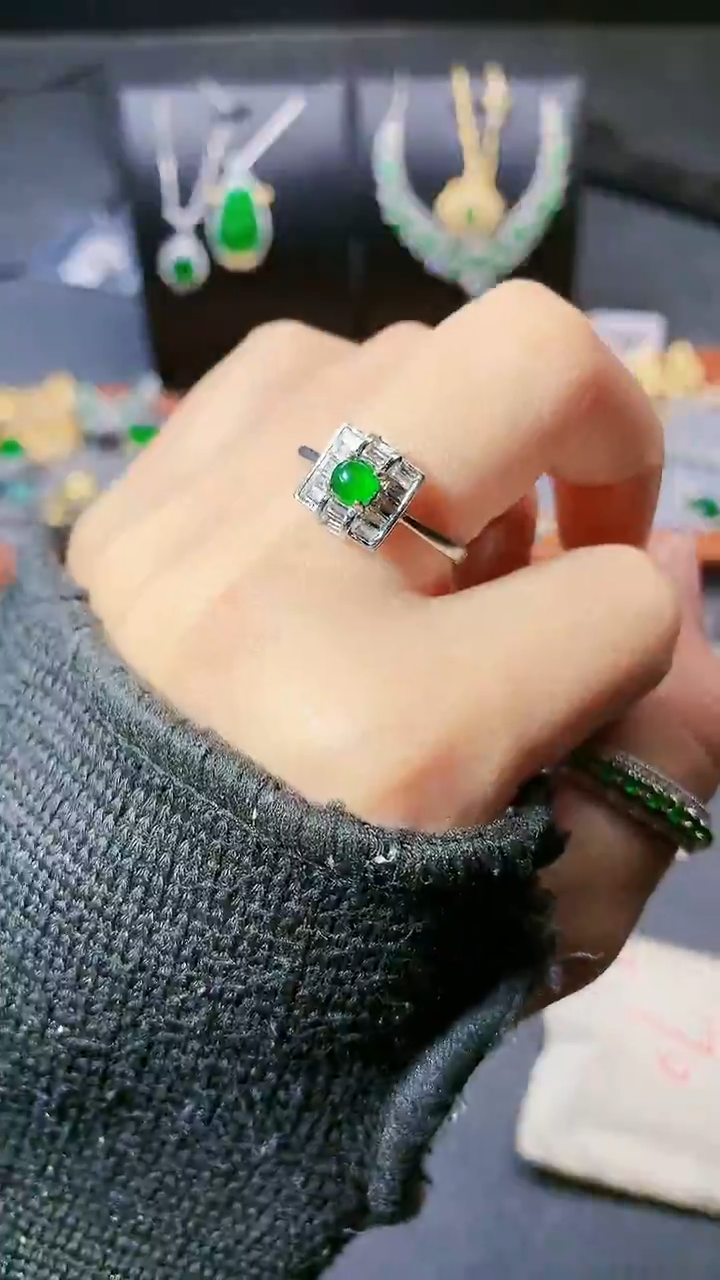 【闪购商品】翡翠戒指银S925镶嵌戒指