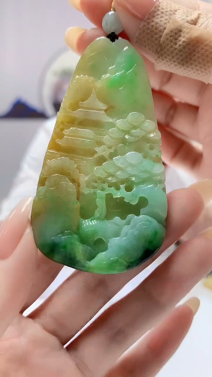 【闪购商品】定制翡翠未镶嵌4868DD-毛货挂件113