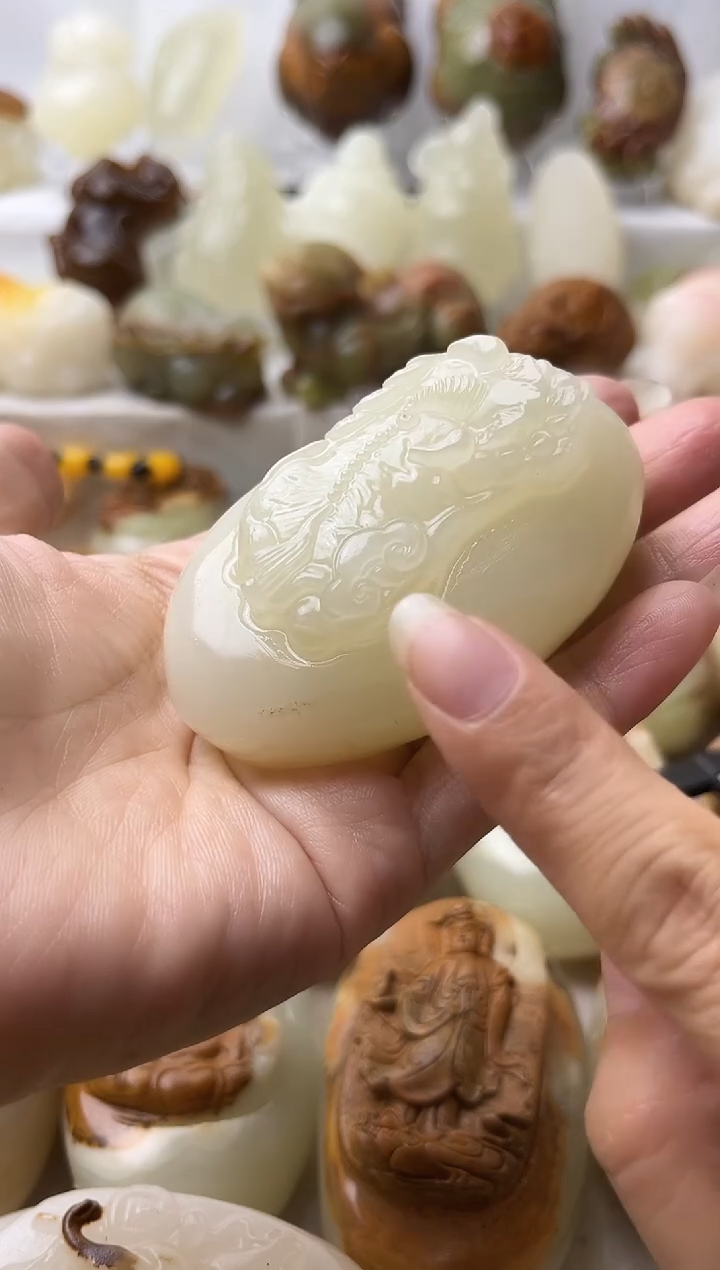 石材方解石手把摆件打孔穿绳不退换霸王貔貅