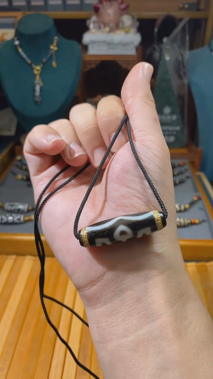 18K金镶嵌颈饰玛瑙/玉髓（覆膜）C08119多样性发一