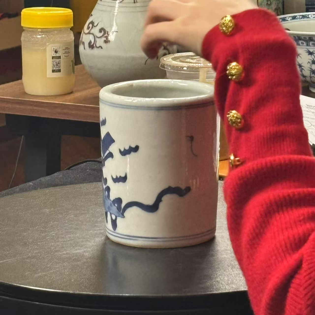 清中晚期青花笔筒